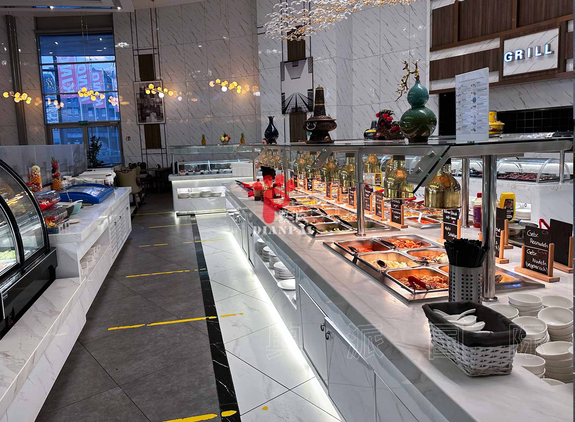 典派国际为德国餐厅定制的白色自助餐布菲台08