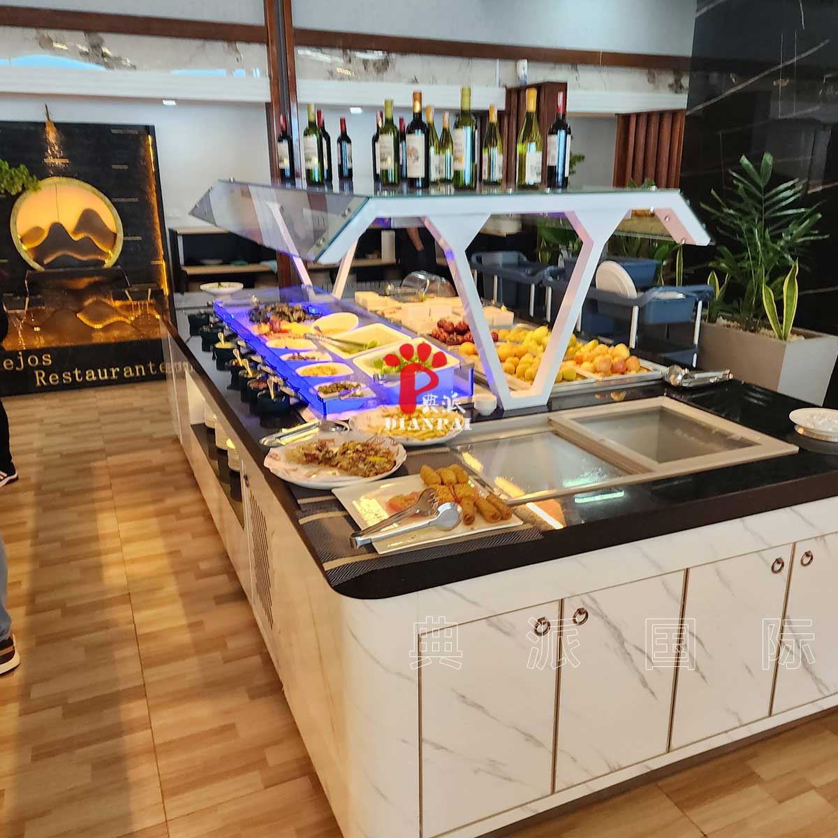 委内瑞拉餐厅布菲台项