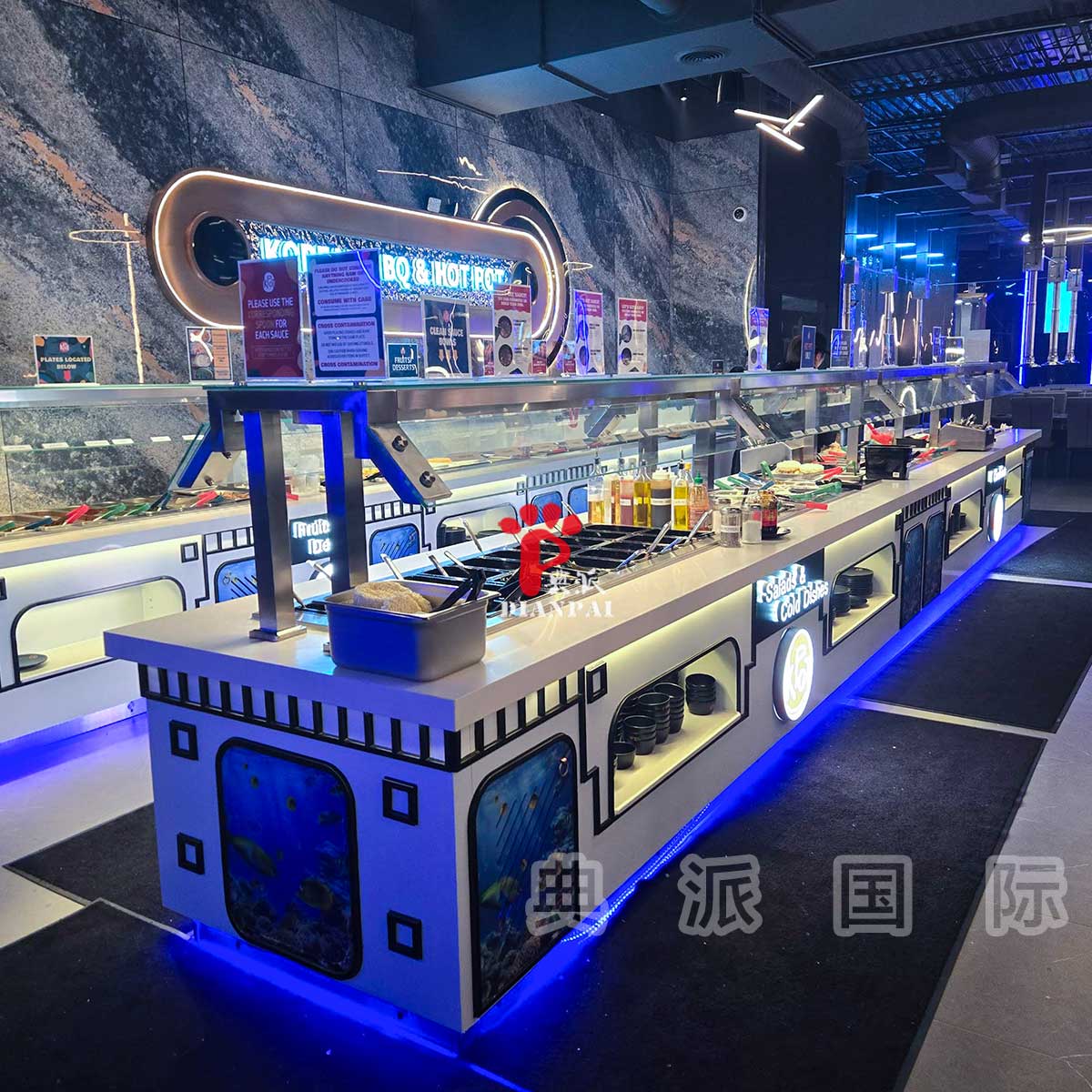 美国火锅店，这种自助餐台顾客体验更好