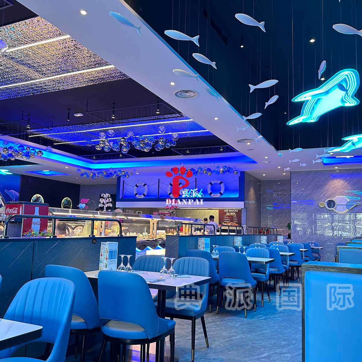 海洋风餐厅设计，把吃饭变成一次“海底之旅”